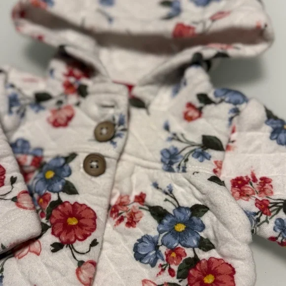 💥4/$20💥 💕🌸🩵 Carter's Quilted Floral Baby Girl’s Jacket Size 3 Months - Picture 7 of 10